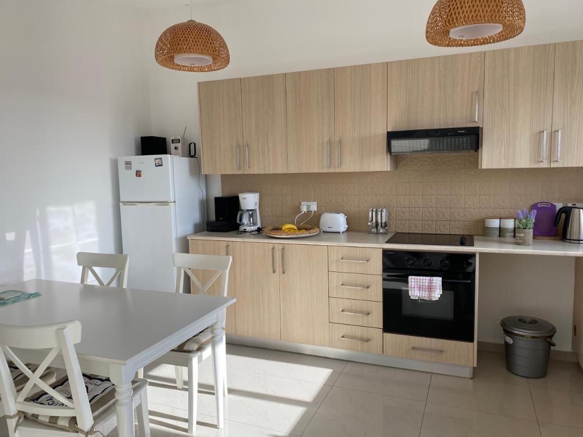 Two Bedroom Duplex :Mountain And Sea View Larnaca Exterior foto